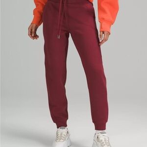 Scuba High-Rise Jogger
Full Length
